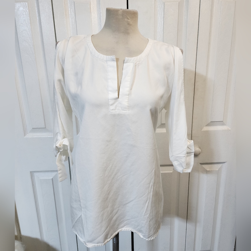 Soft Surroundings Tencell White Quarter Sleeve Top / Blouse